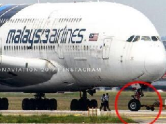 馬航MH3航班降落，發(fā)現(xiàn)前輪丟了個(gè)輪胎